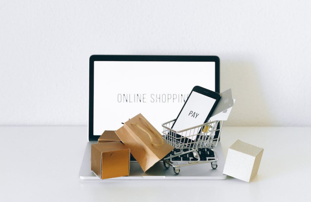 Wat is dropshipping en hoe begin je er zelf mee in 2025?